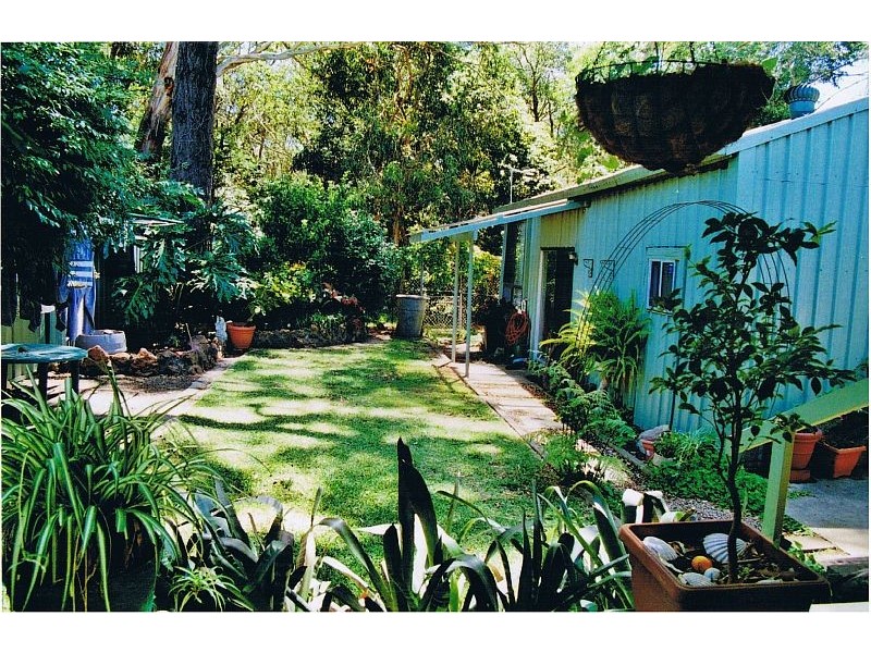 17 Forest Road, Heathcote NSW 2233