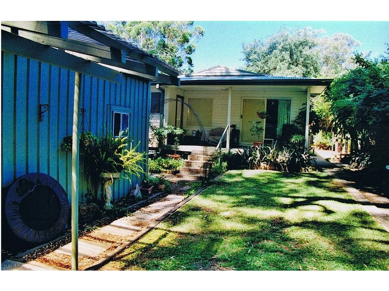 17 Forest Road, Heathcote NSW 2233