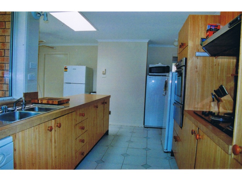 16 Power Close, Eagle Vale NSW 2558