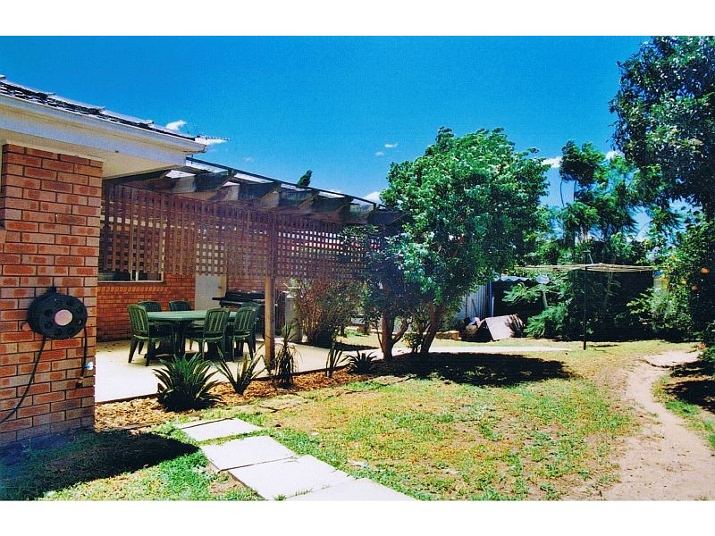 16 Power Close, Eagle Vale NSW 2558