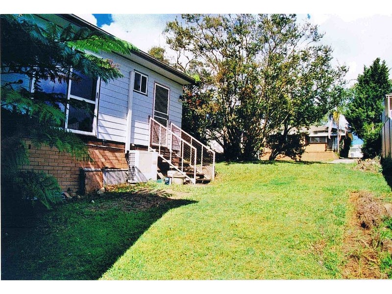 9 Abbott Road, Heathcote NSW 2233