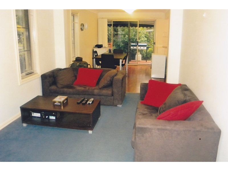 1/10-12 Strickland Street, Heathcote NSW 2233