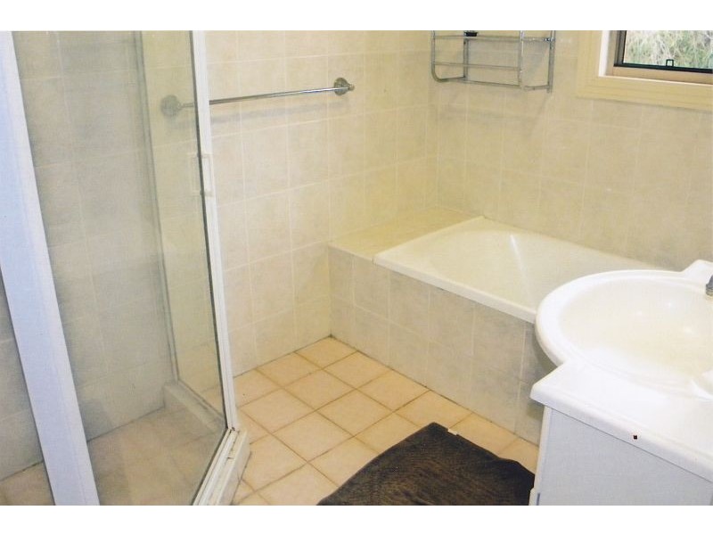 1/10-12 Strickland Street, Heathcote NSW 2233