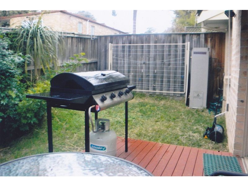 1/10-12 Strickland Street, Heathcote NSW 2233