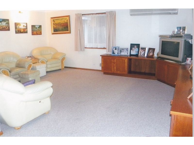 16 Kings Point Drive, Kings Point NSW 2539