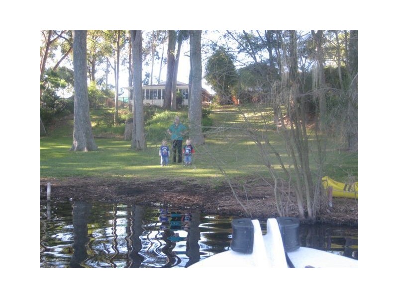 16 Kings Point Drive, Kings Point NSW 2539