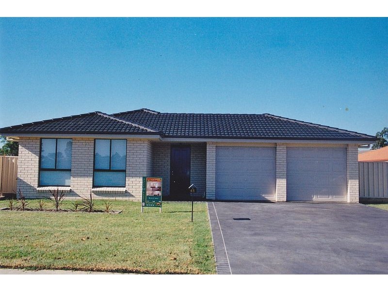 41 Peppermint Drive, Worrigee NSW 2540