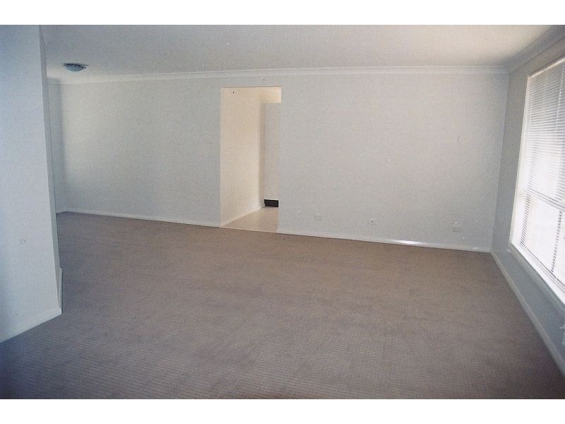 41 Peppermint Drive, Worrigee NSW 2540