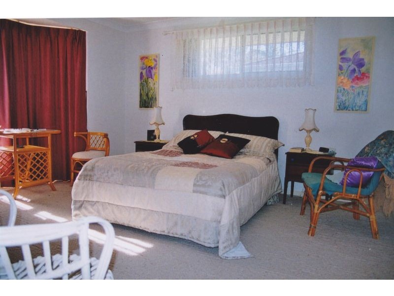 2/15 Cocos Crescent, Forster NSW 2350