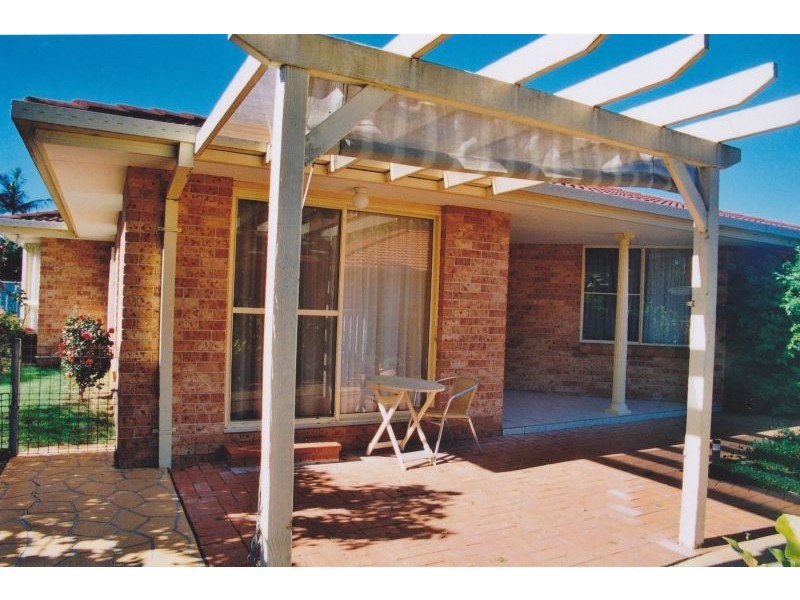 2/15 Cocos Crescent, Forster NSW 2350