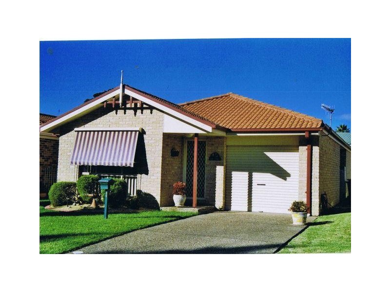 28 Stanthorpe Drive, Kanahooka NSW 2530