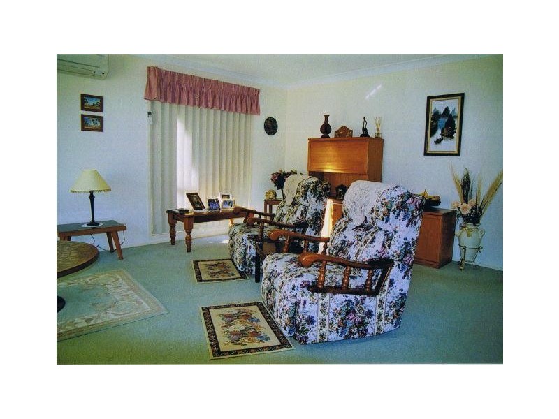 28 Stanthorpe Drive, Kanahooka NSW 2530