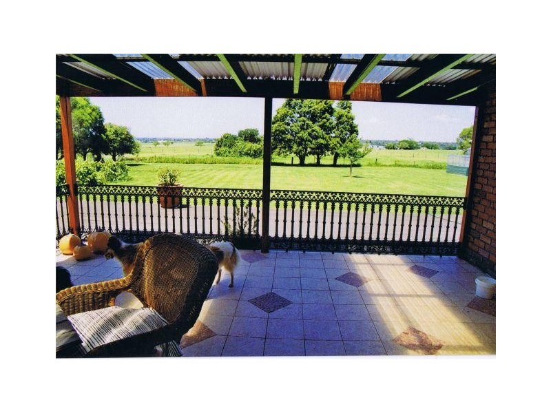 20 Lamonds Lane, Meroo Meadow NSW 2540