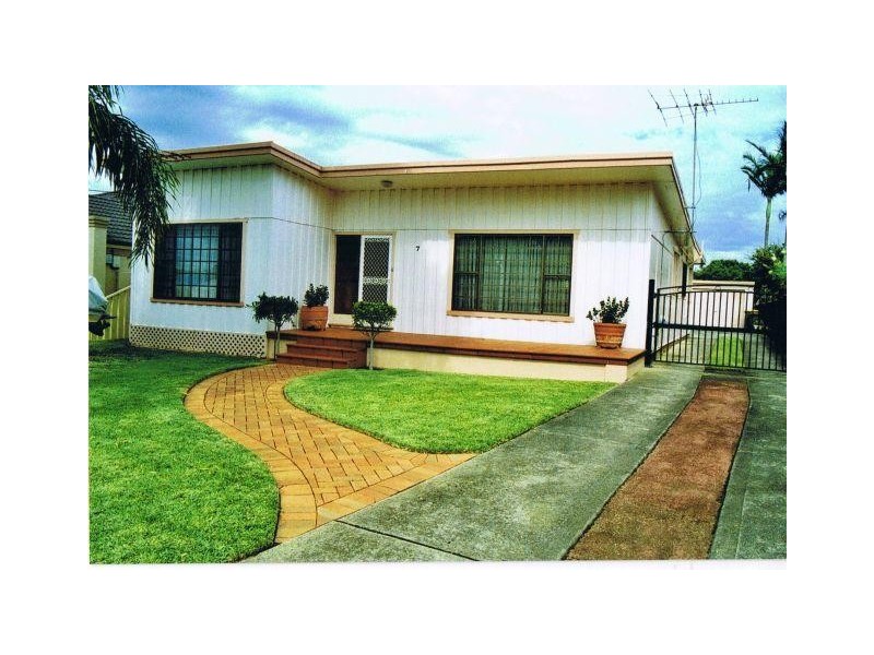 7 Edward Avenue, Miranda NSW 2228