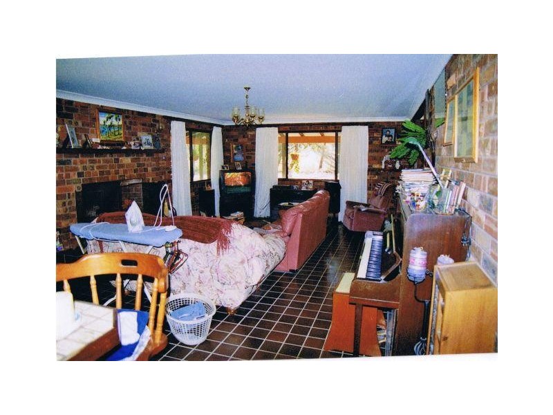 861 Sussex Inlet Road, Sussex Inlet NSW 2540