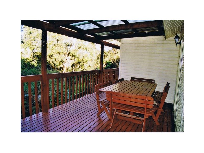 22 Bridgeview Street, Yarrawarrah NSW 2233