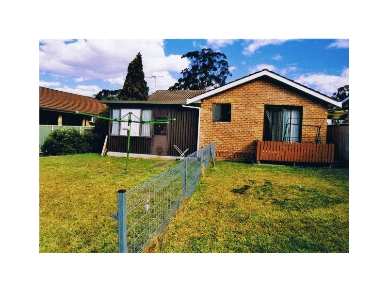 12 Clovertop Place, Werrington Downs NSW 2747