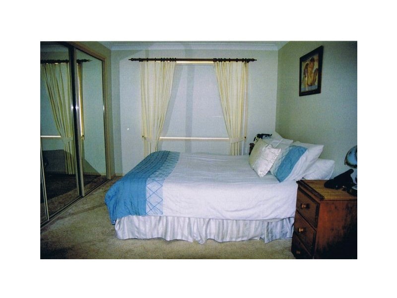 19 Airlie Crescent, Cecil Hills NSW 2171