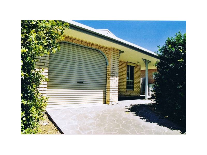 12 Bunroy Street, Horningsea Park NSW 2171