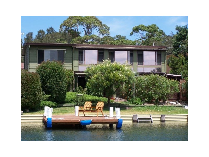 61 Cater Crescent, Sussex Inlet NSW 2540