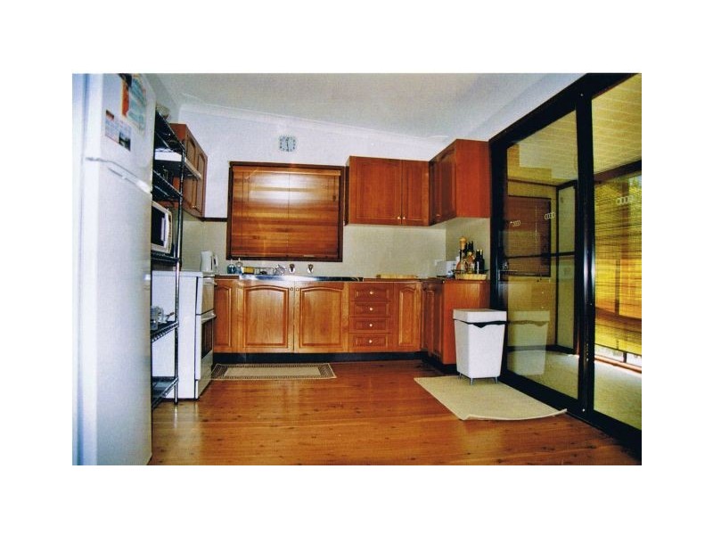 61 Cater Crescent, Sussex Inlet NSW 2540