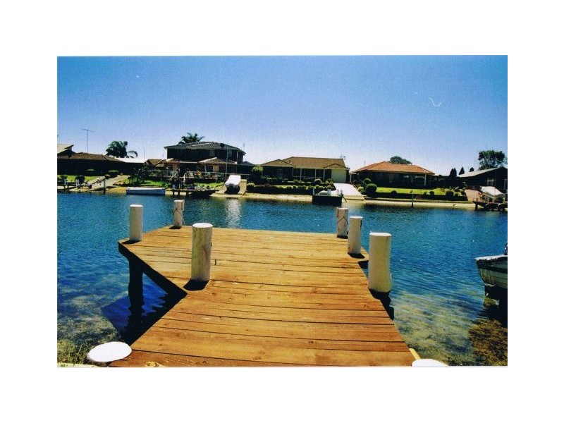 61 Cater Crescent, Sussex Inlet NSW 2540