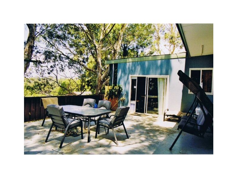 6 Bridgeview Rd, Yarrawarrah NSW 2233