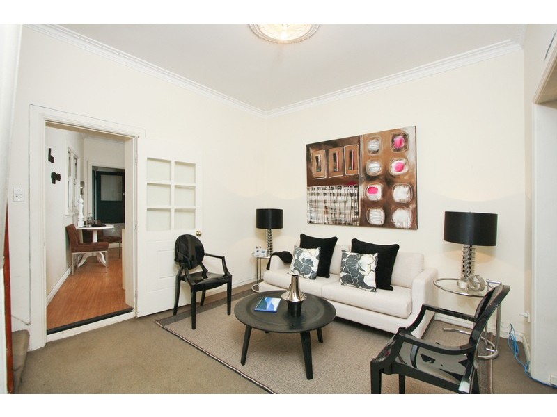 4 Goodsell Street, St Peters NSW 2044