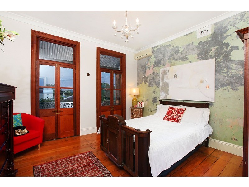 44 Pearl Street, Newtown NSW 2042