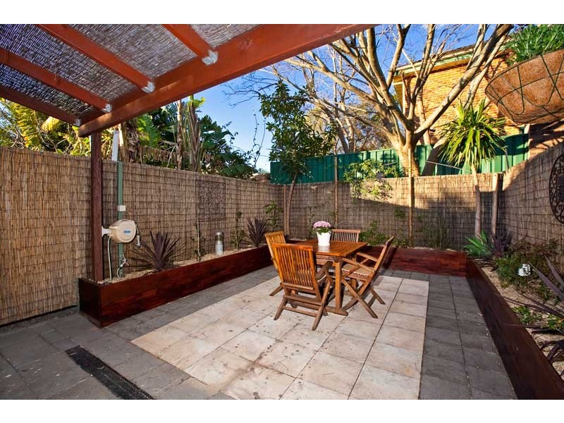 1 Walenore Avenue, Newtown NSW 2042