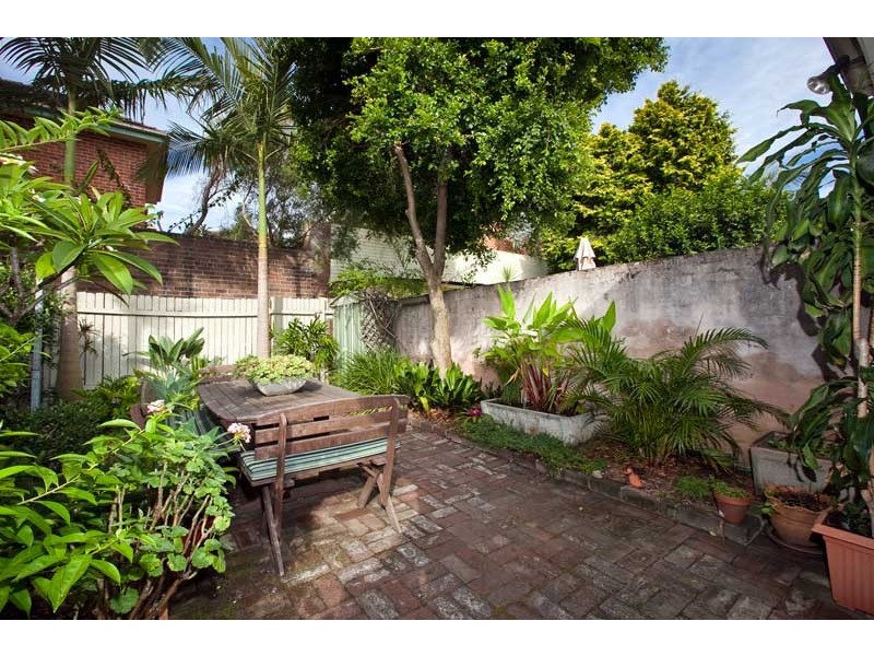 5 Walenore Avenue, Newtown NSW 2042