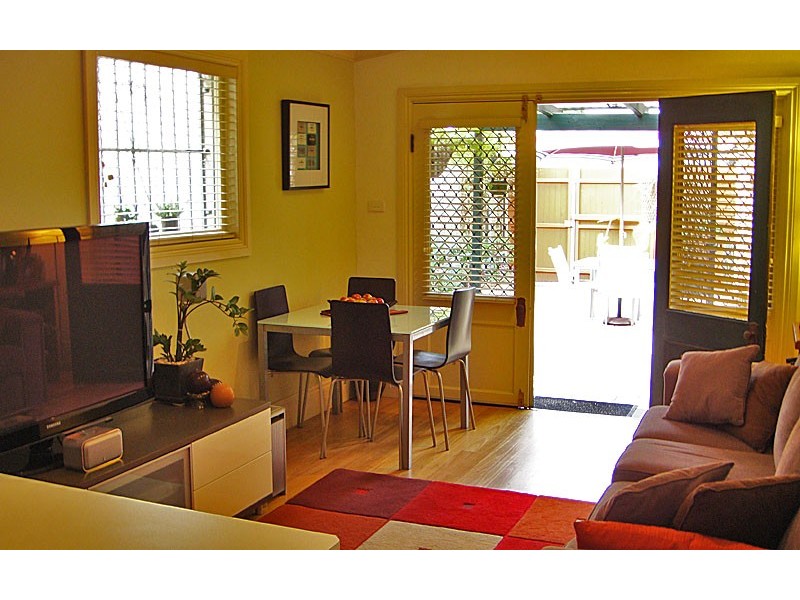 240 Mitchell Road, Alexandria NSW 2015