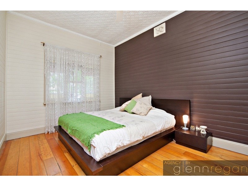 22 John Street, Tempe NSW 2044