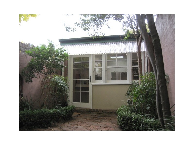 15 Victoria Street, Erskineville NSW 2043