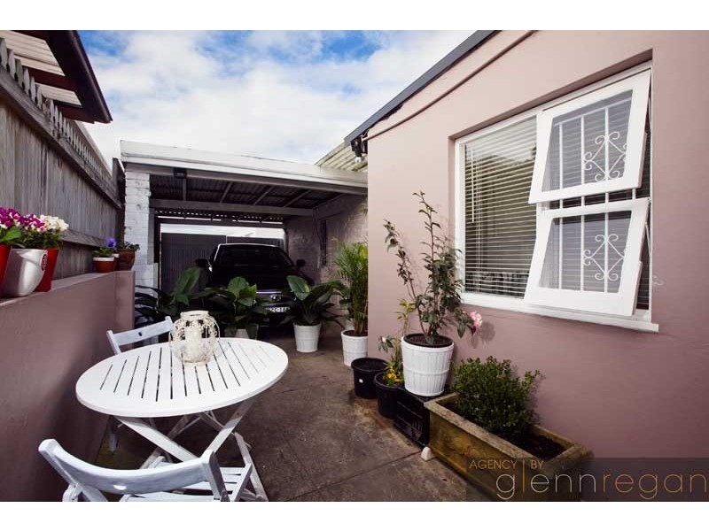 144 Unwins Bridge Road, St Peters NSW 2044