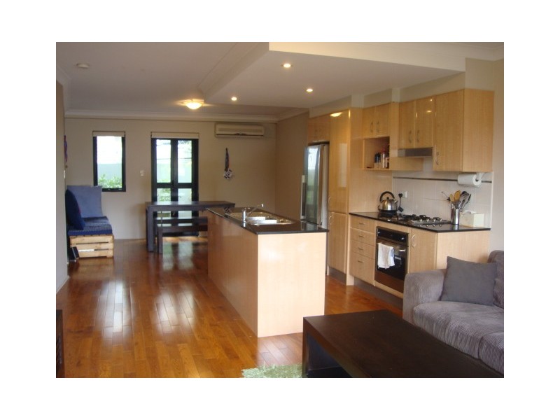 8/6-8 Albert Street, Newtown NSW 2042