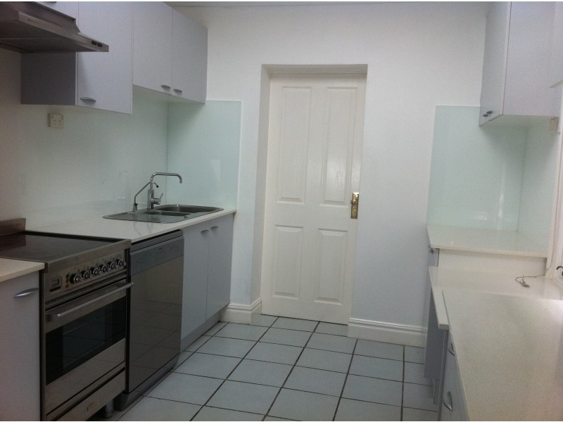 33 Wells Street, Newtown NSW 2042