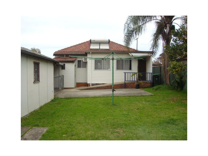 16 Elliston Street, Chester Hill NSW 2162