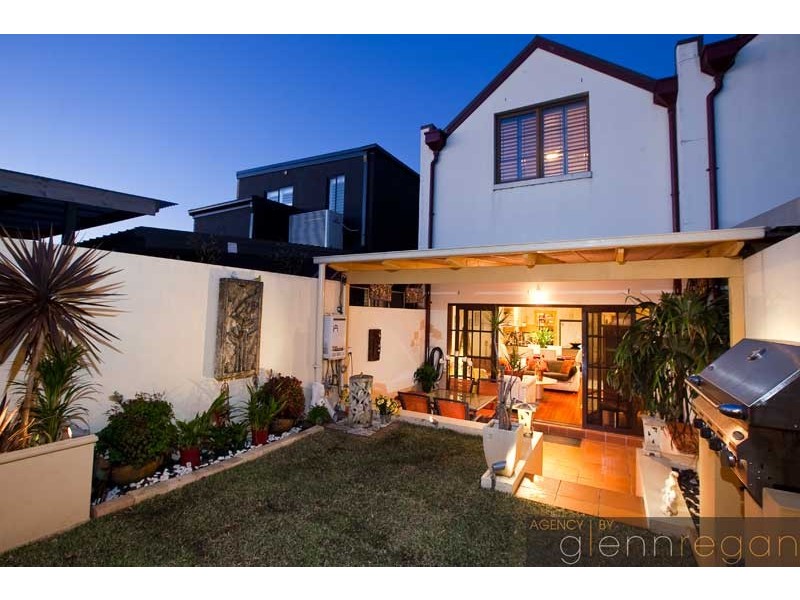 30C Sutherland Street, St Peters NSW 2044