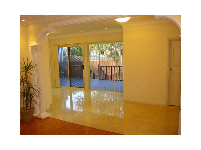 9 Young Street, Tempe NSW 2044