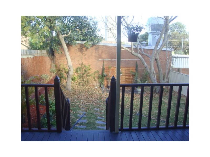 9 Young Street, Tempe NSW 2044