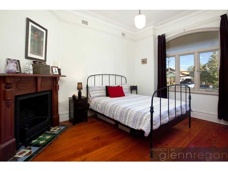 8 Vernon Street, Lewisham NSW 2049