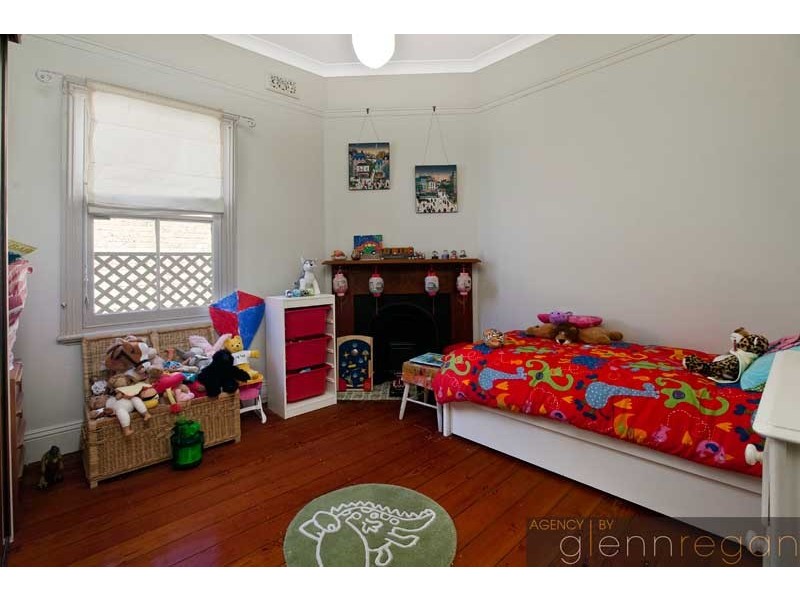 8 Vernon Street, Lewisham NSW 2049