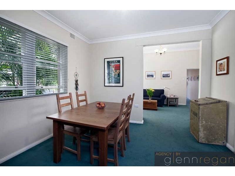 84 Station Street, Tempe NSW 2044