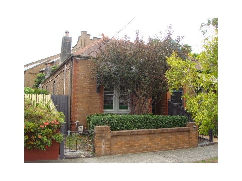 28 Edwin Street, Tempe NSW 2044