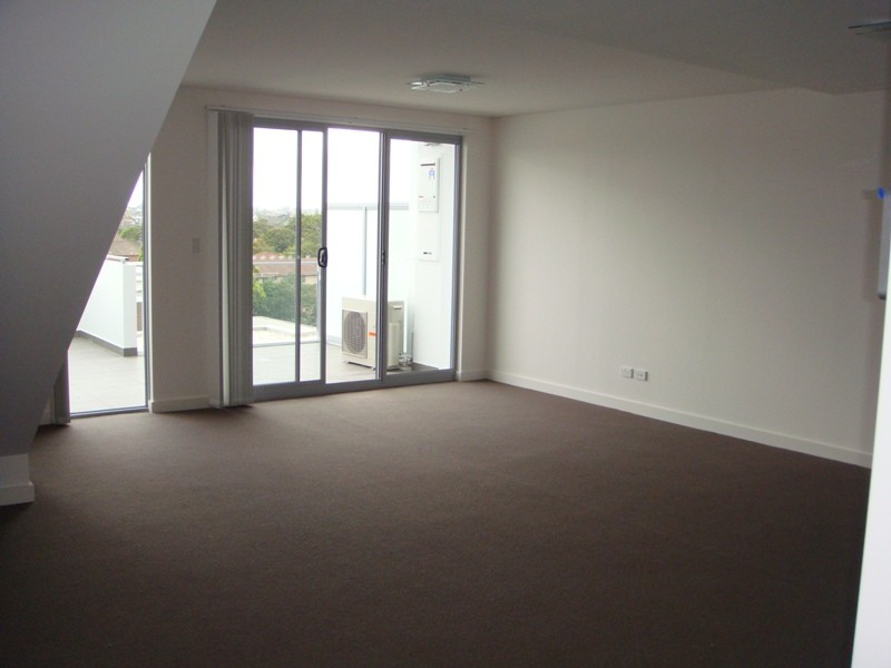 602/4-6 Kensington Street, Kogarah NSW 2217