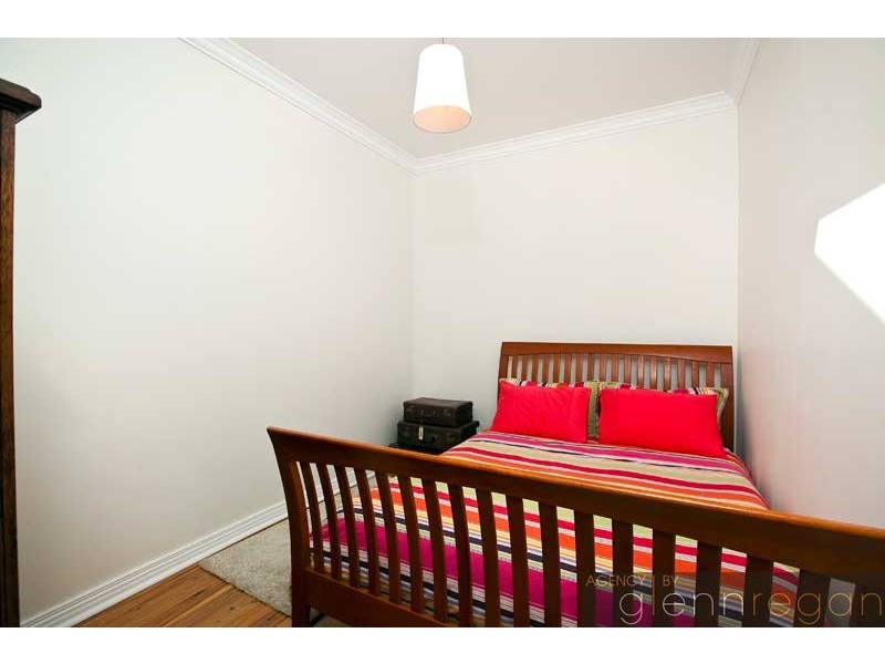 61 Hutchinson Street, St Peters NSW 2044