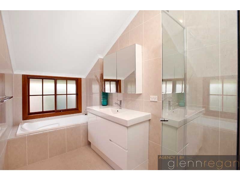 18 Timberline Avenue, West Pennant Hills NSW 2125