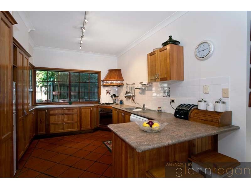 18 Timberline Avenue, West Pennant Hills NSW 2125