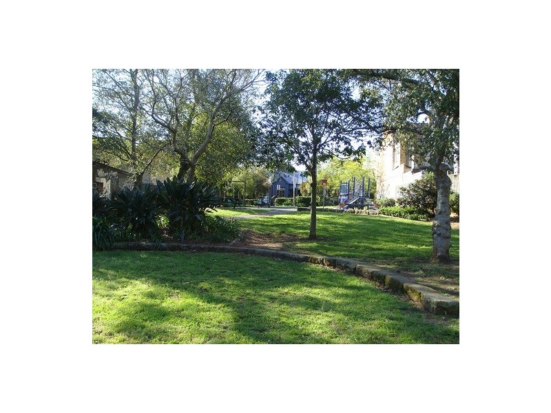 7 Camden Street, Newtown NSW 2042